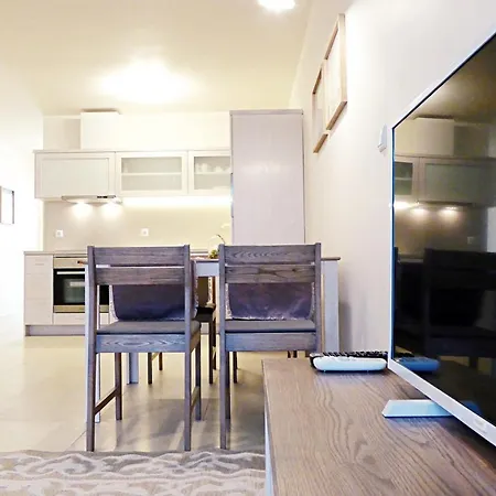 Meriva Hotel apartamentowy 2*