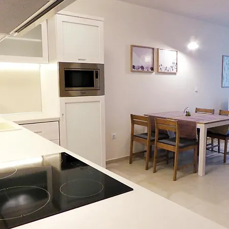 Hotel apartamentowy Meriva Warna