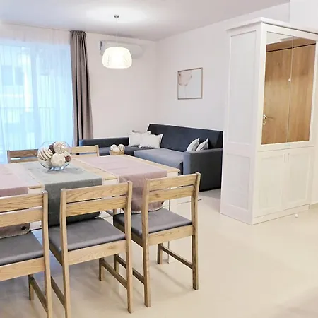 Hotel apartamentowy Meriva 2*